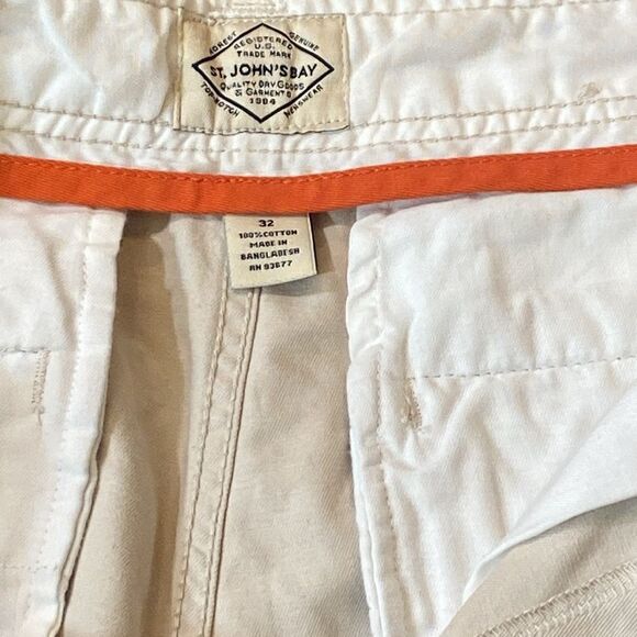ST. John’s Bay Classic Khaki Men’s Shorts Size 32 - Picture 5 of 7